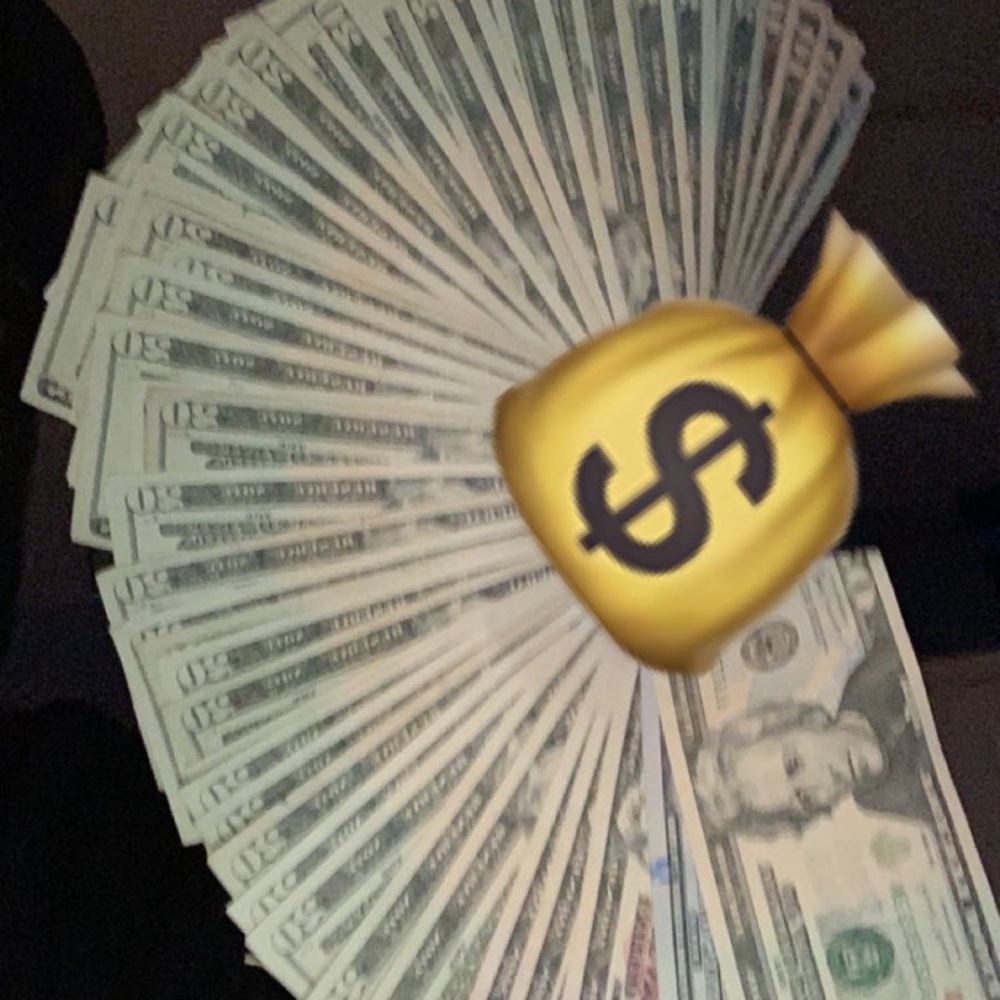 Meet your Posher, Louis